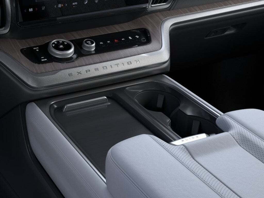 2026 Ford Expedition Max Platinum MAX
