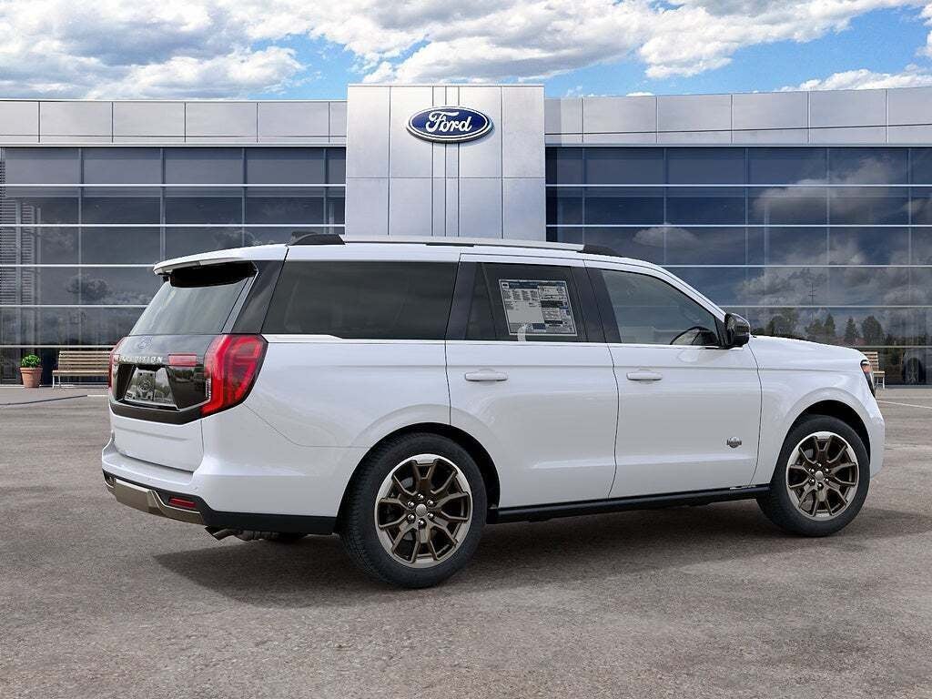 2027 Ford Expedition King Ranch