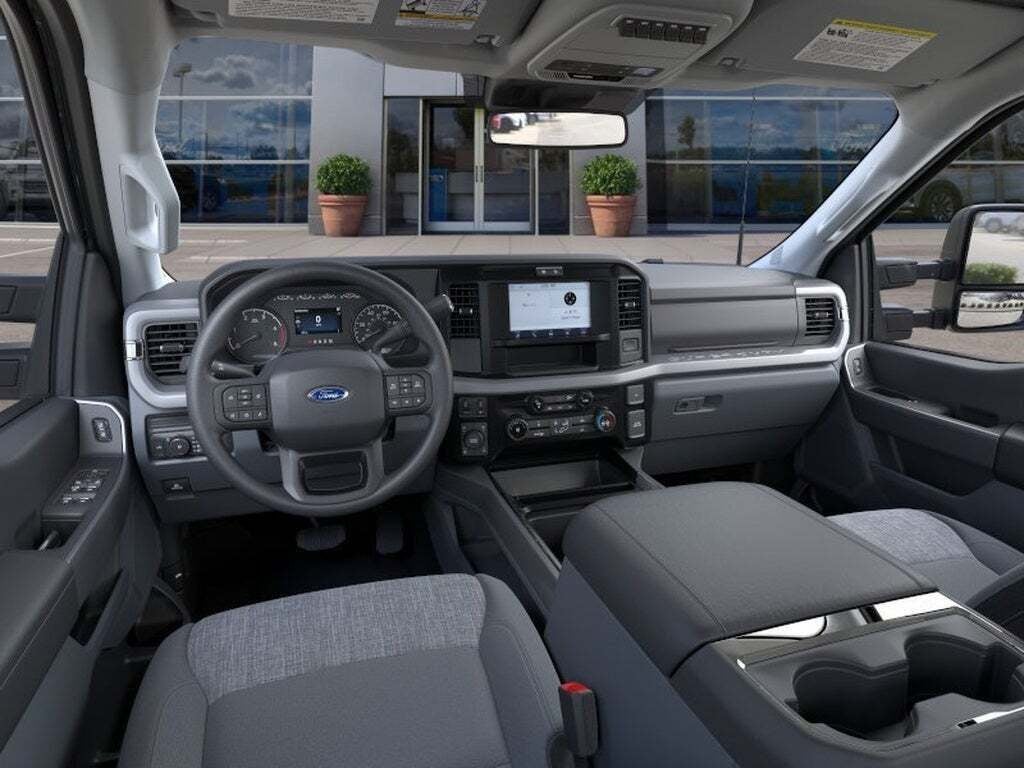 2026 Ford Super Duty F-250 SRW XLT