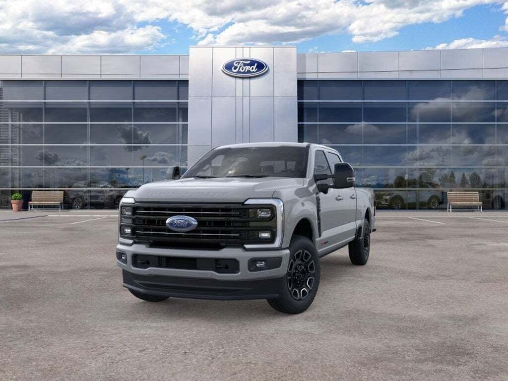 2026 Ford Super Duty F-250 SRW Platinum