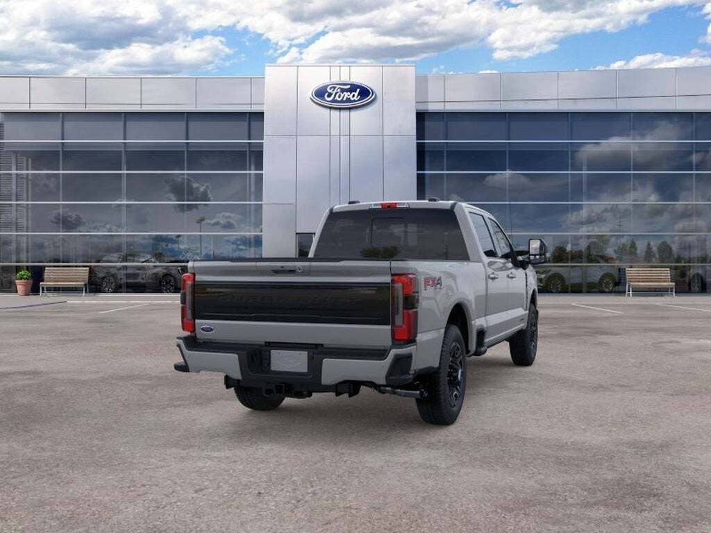 2026 Ford Super Duty F-250 SRW Platinum