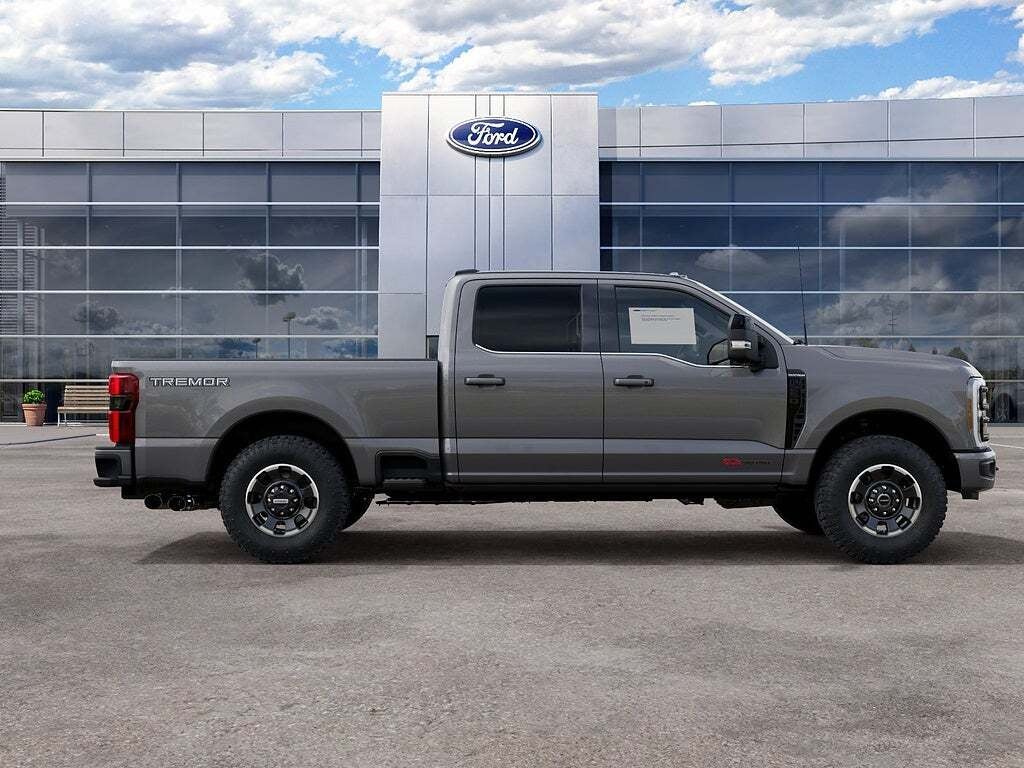 2027 Ford Super Duty F-250 SRW Platinum