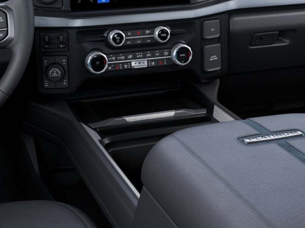 2027 Ford Super Duty F-250 SRW Platinum