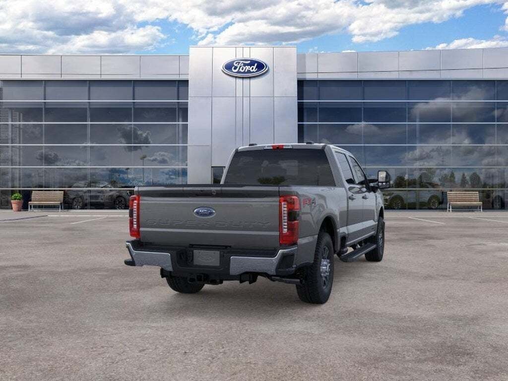 2026 Ford Super Duty F-250 SRW LARIAT