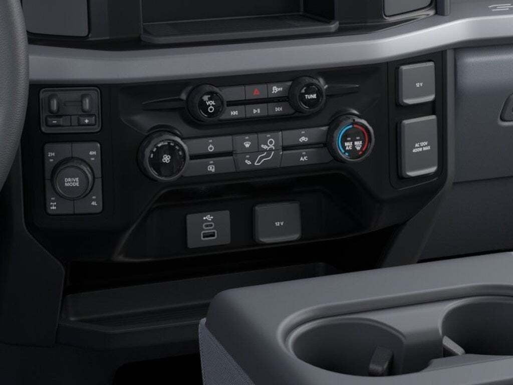 2026 Ford Super Duty F-350 SRW XL