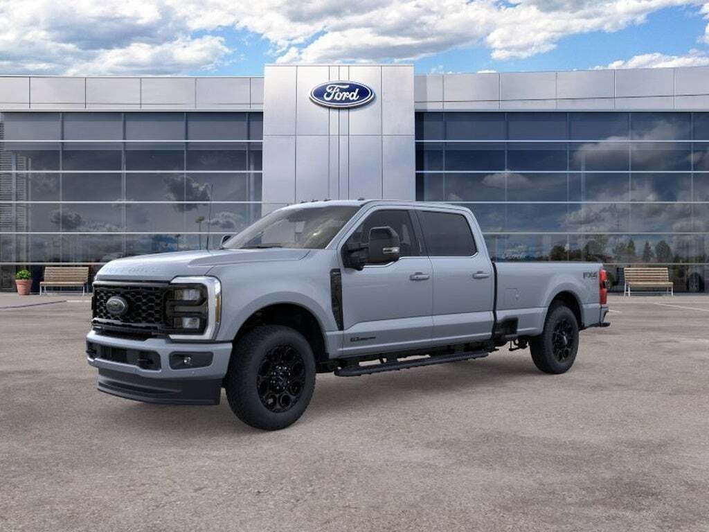 2026 Ford Super Duty F-350 SRW LARIAT