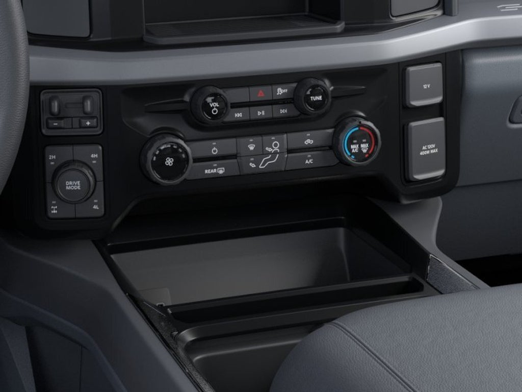 2026 Ford Super Duty F-350 SRW XLT
