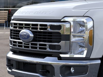 2026 Ford Super Duty F-350 SRW XLT