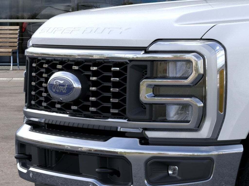 2026 Ford Super Duty F-350 DRW LARIAT
