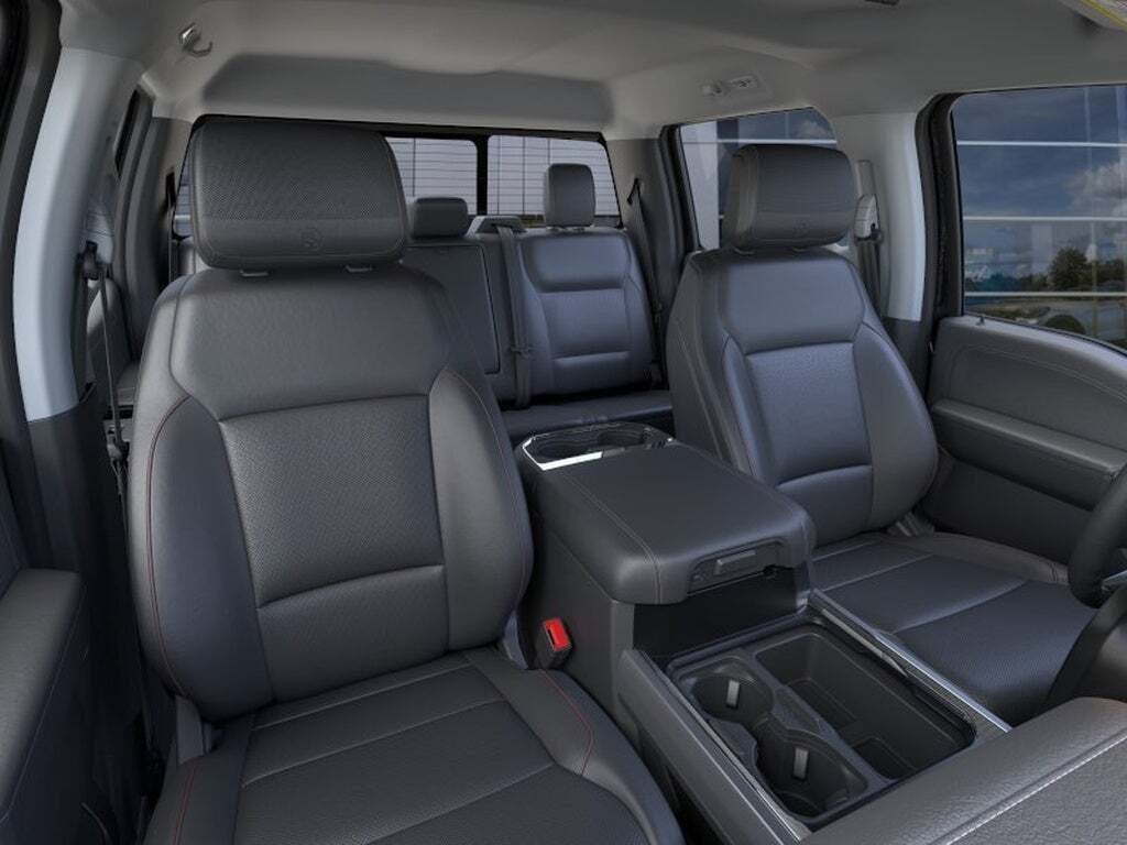 2026 Ford Super Duty F-350 DRW LARIAT