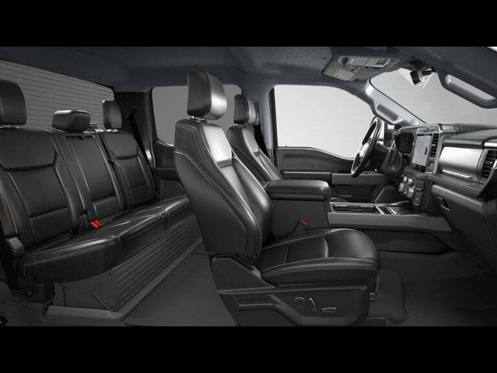 2026 Ford Super Duty F-350 DRW LARIAT