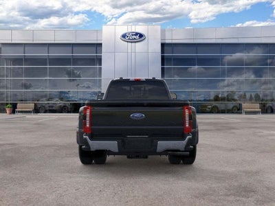 2026 Ford Super Duty F-350 DRW LARIAT