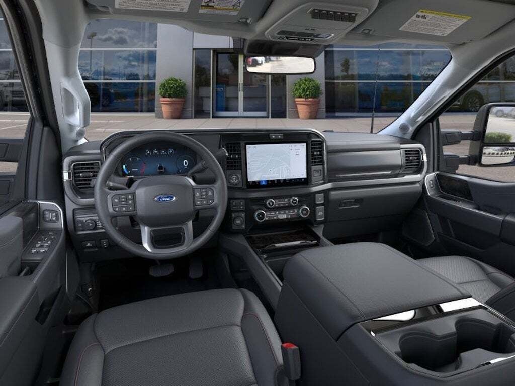 2026 Ford Super Duty F-350 DRW LARIAT