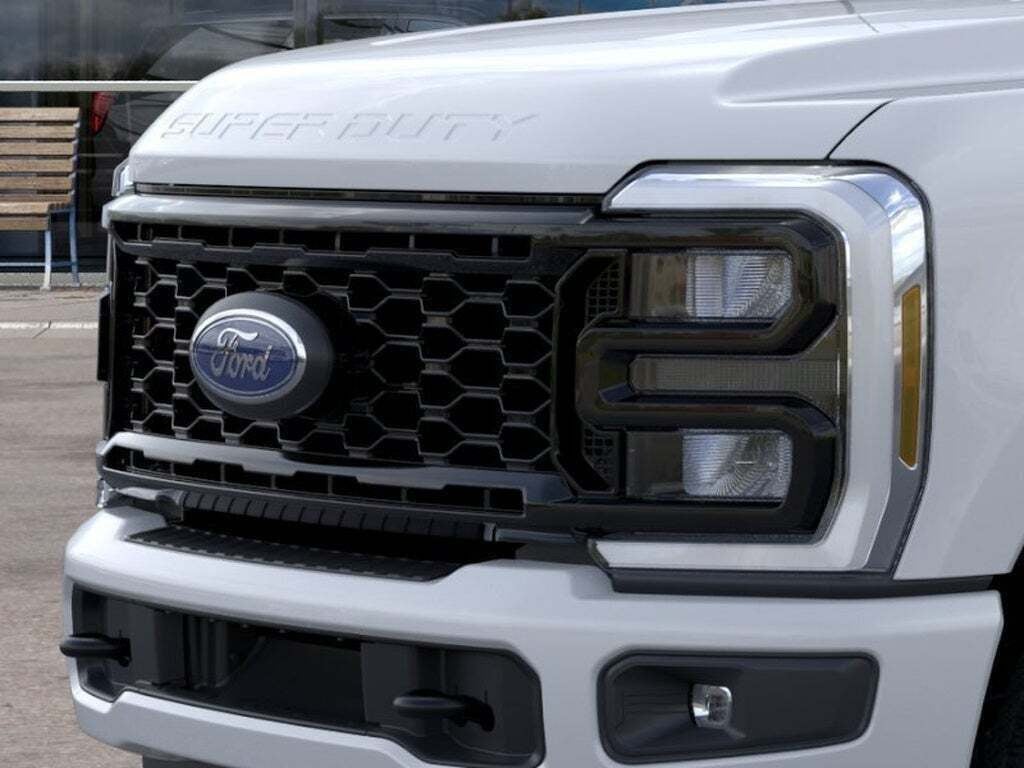 2026 Ford Super Duty F-350 DRW XL