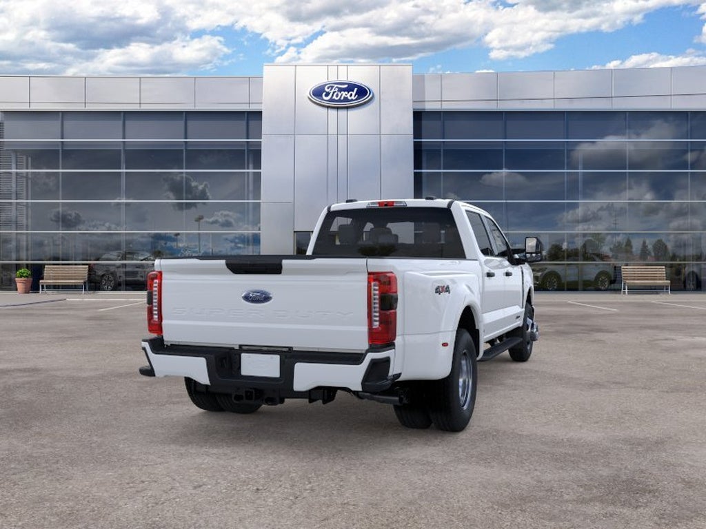2026 Ford Super Duty F-350 DRW XL