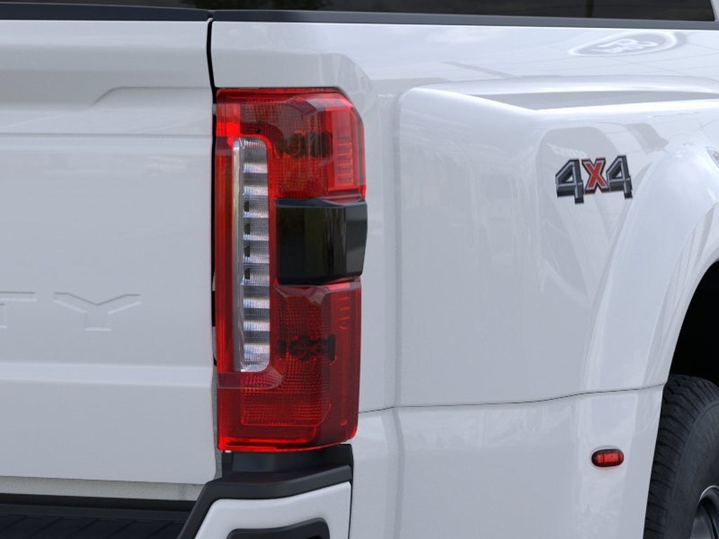 2026 Ford Super Duty F-350 DRW XL