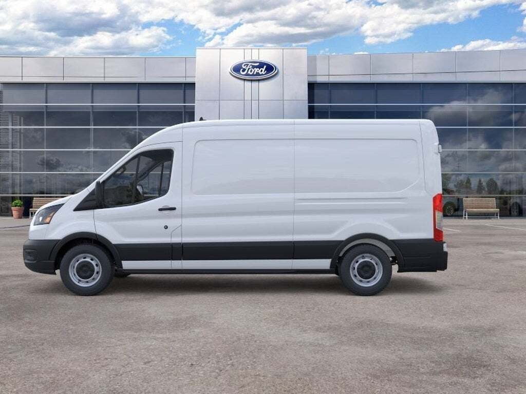 2026 Ford Transit Cargo Van T-250 148" Med Rf 9150 GVWR RWD