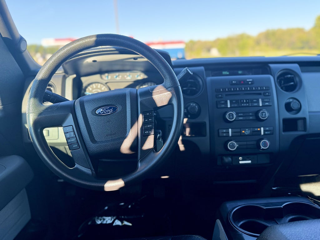2014 Ford F-150 4x4 STX 4dr SuperCrew Styleside 5.5 ft. SB