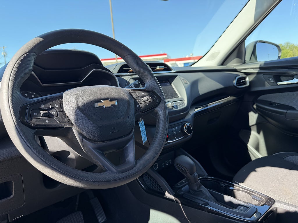 2023 Chevrolet Trailblazer LS